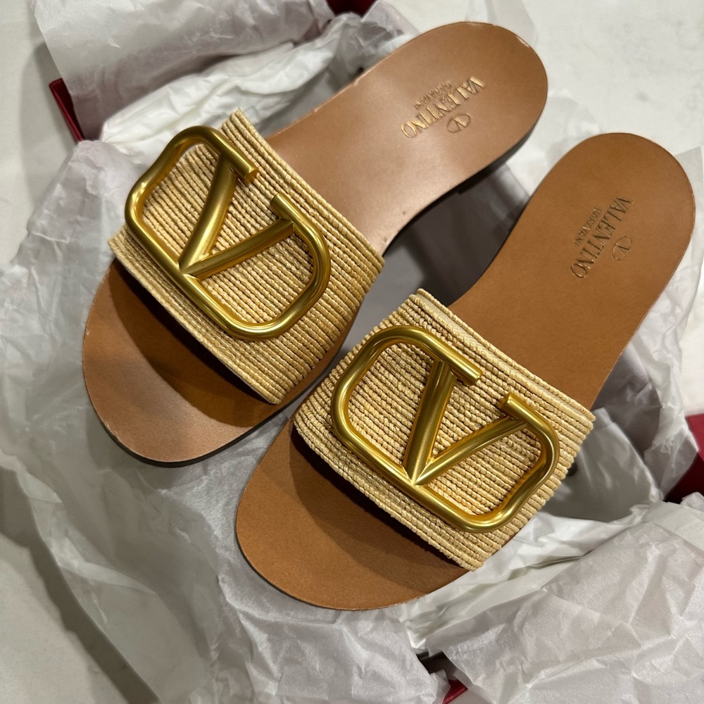 AUTHENTIC VALENTINO GARAVANI VLOGO RAFFIA SLIDE SANDALS